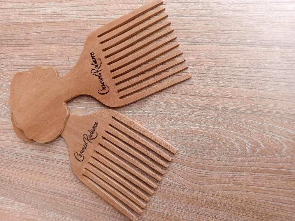 Crowned Afro Comb - Large